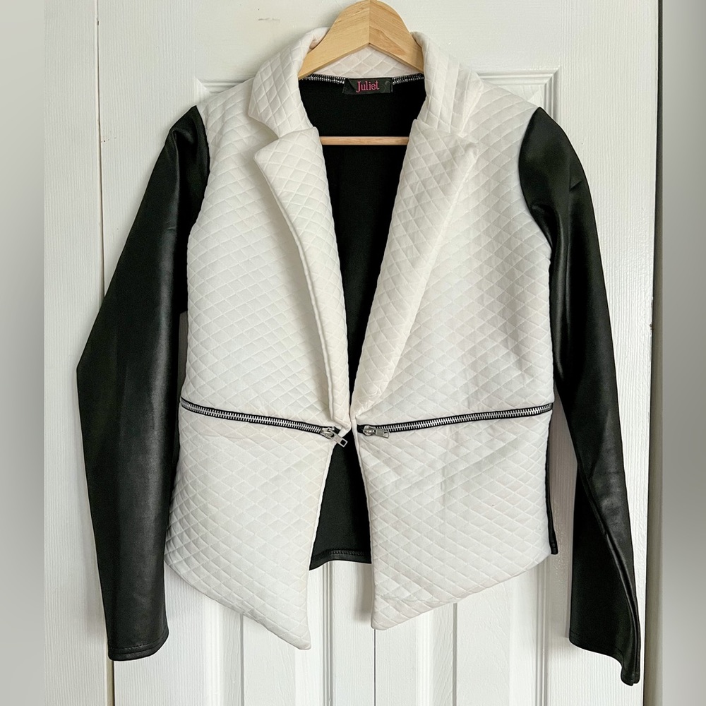 Juliet Faux Leather Blazer in White